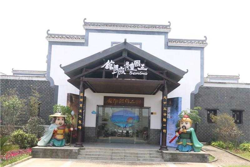 景區(qū)標識設計中，內(nèi)部結構布局應該怎么做？